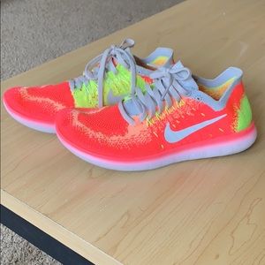 Nike Free Run Fly Knit Sneakers